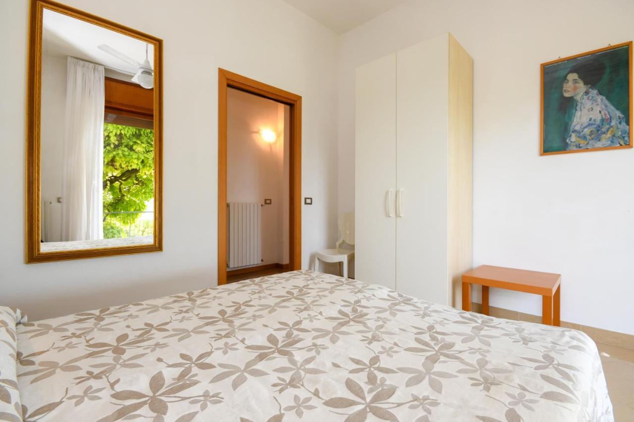 La Villa Fasano Gardone Riviera Exterior foto