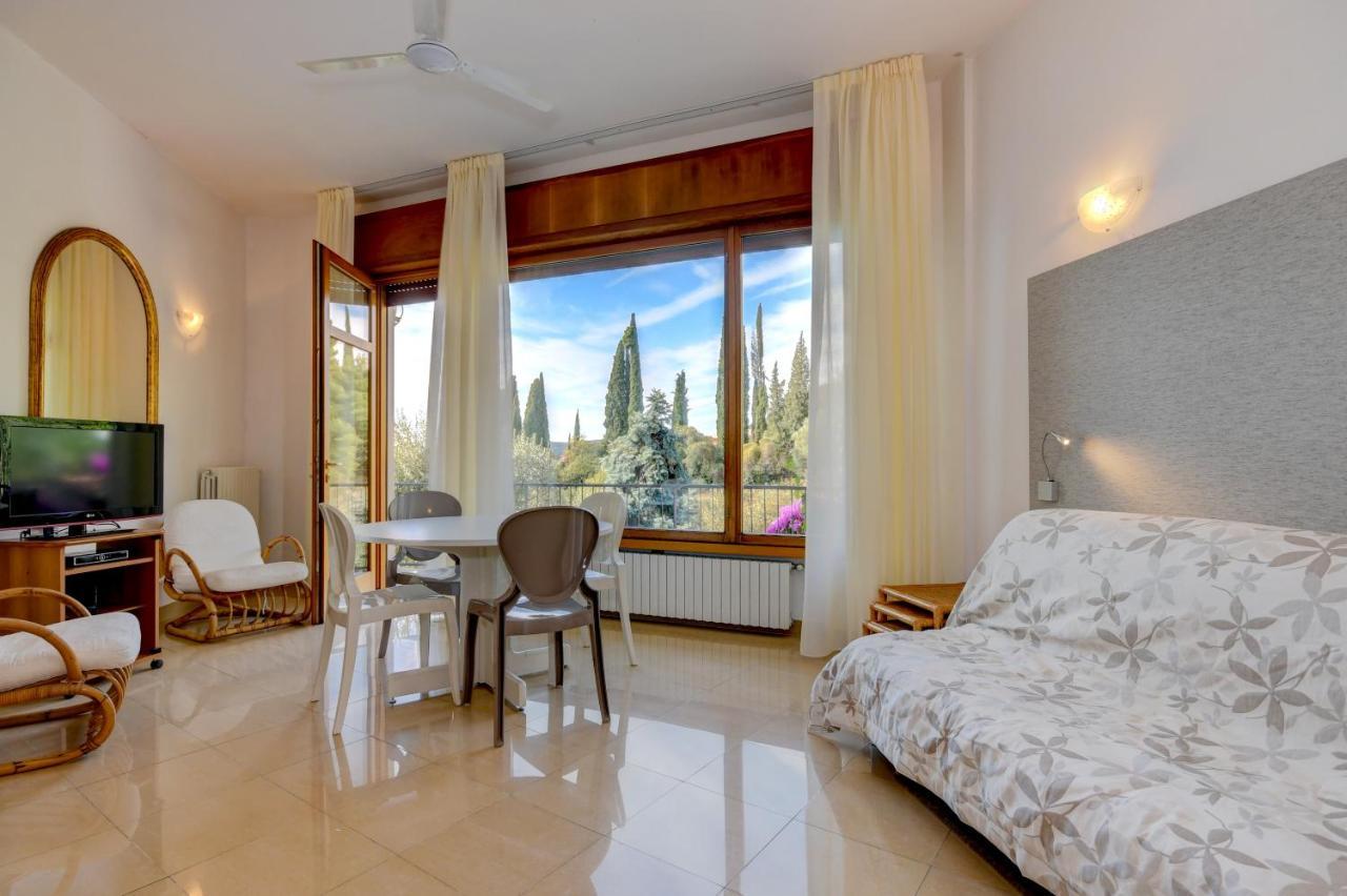 La Villa Fasano Gardone Riviera Exterior foto